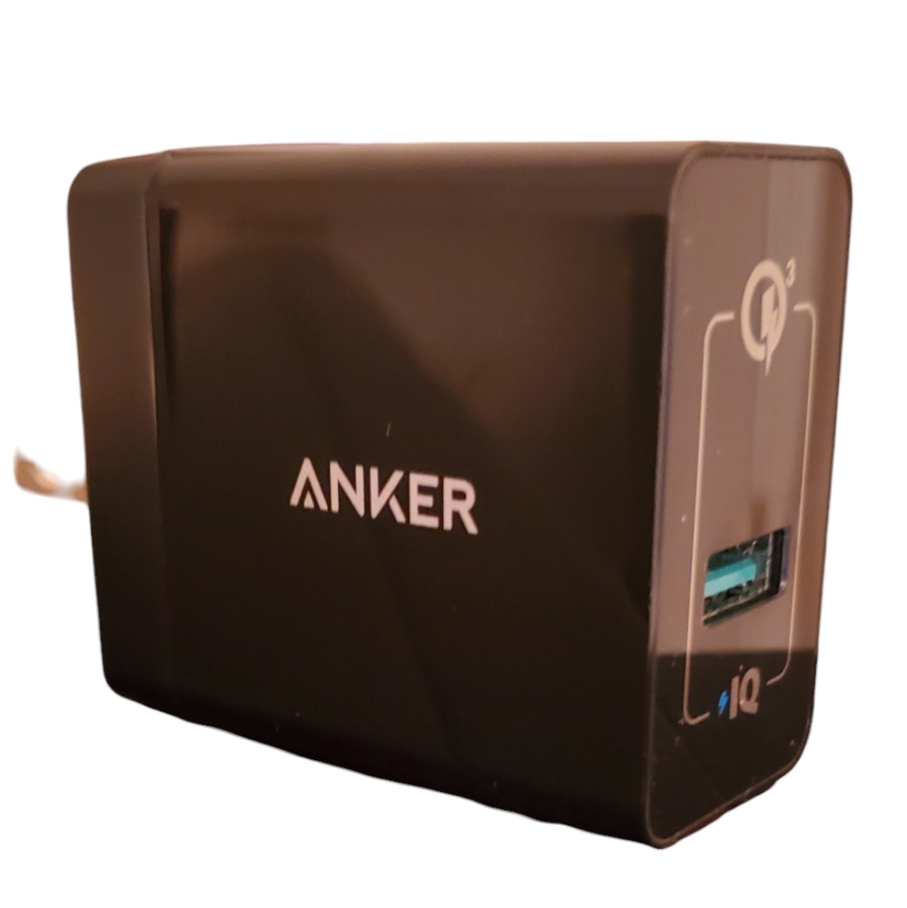 ANKER POWERPORT ADAPTER